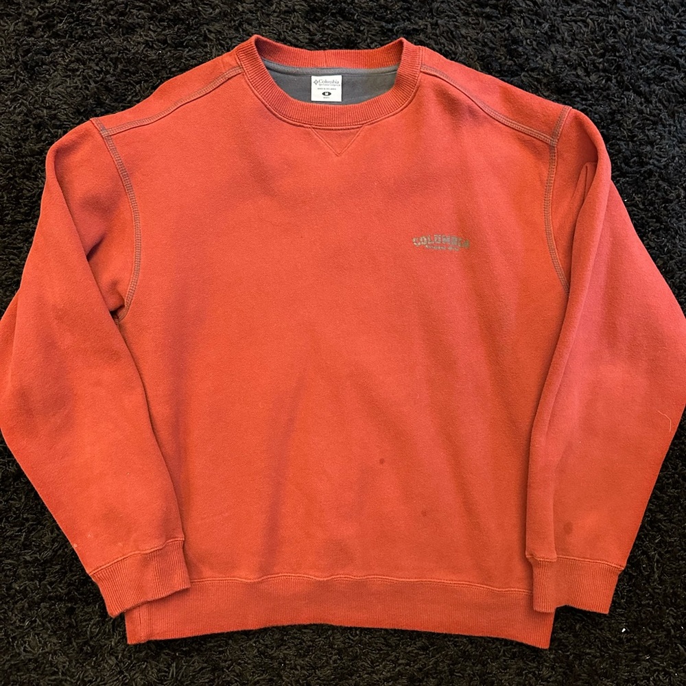Columbia crewneck
